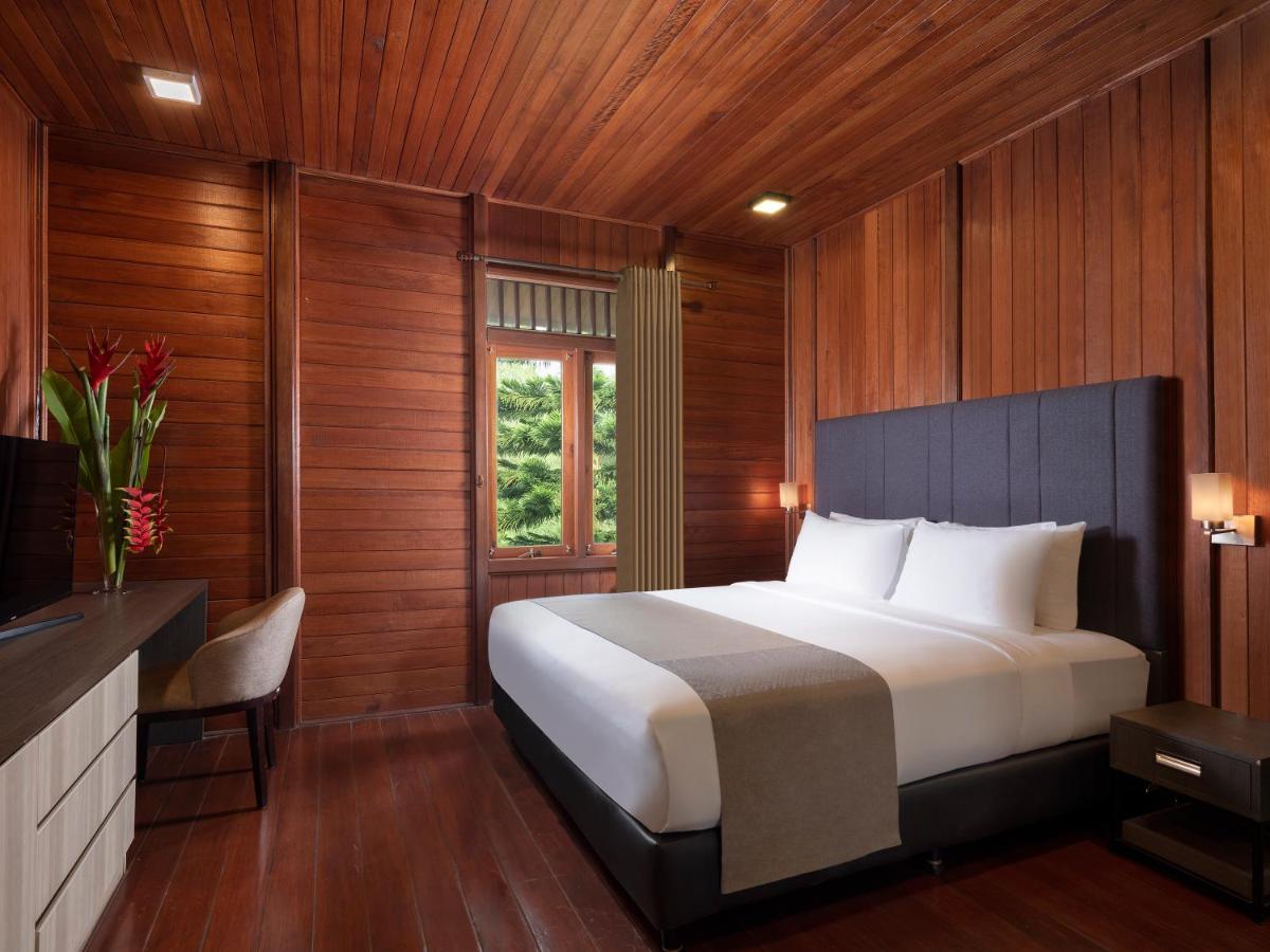 Jsi Resort Puncak Esterno foto