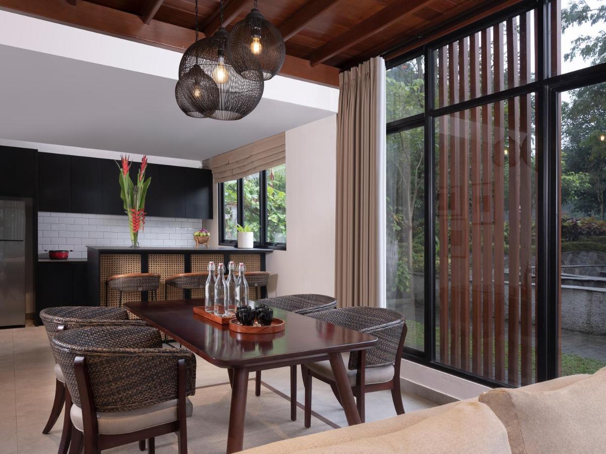Jsi Resort Puncak Esterno foto