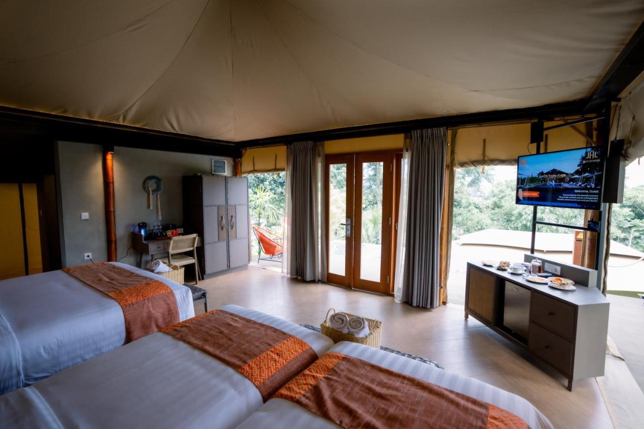 Jsi Resort Puncak Esterno foto