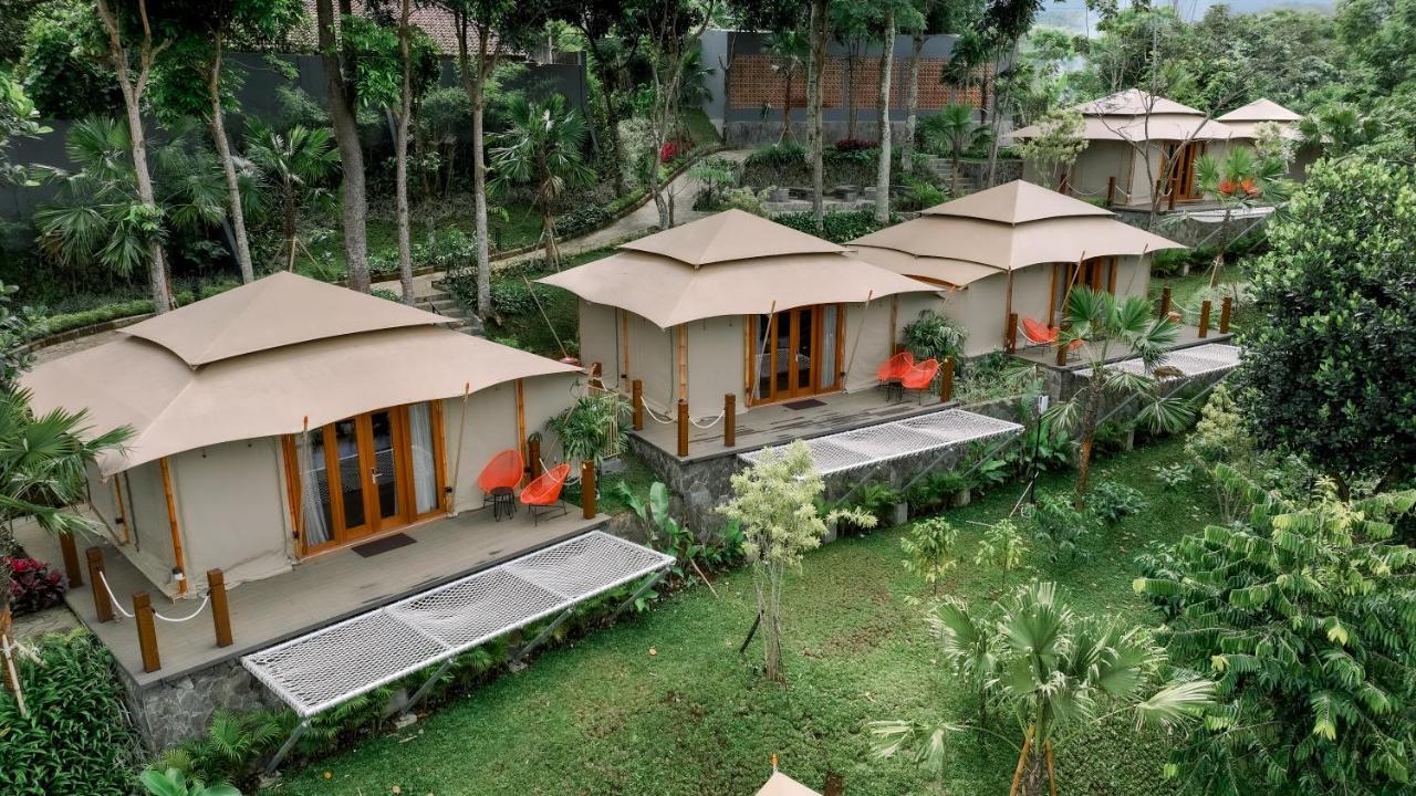 Jsi Resort Puncak Esterno foto